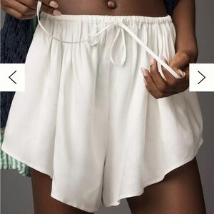 Maeve Silky Chemisette Shorts NWT Size large Anthropology